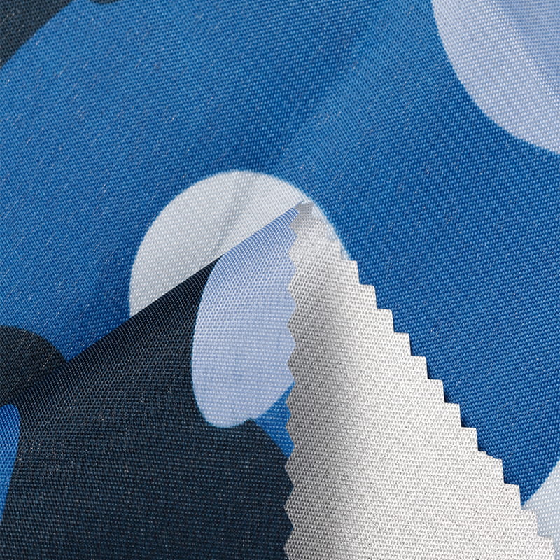 Terepszínű szövet-01